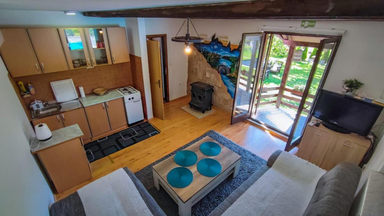 Holiday Home Emir Racic Exterior photo