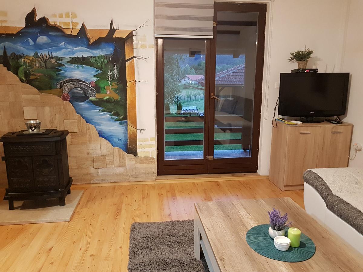 Holiday Home Emir Racic Exterior photo